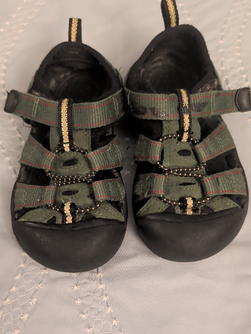 Kids Green Closed-Toe Adventure Sandals